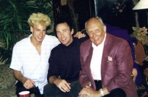Murray, Lance Burton and Jack Kodell catching up... backstage in Las Live in Las Vegas.